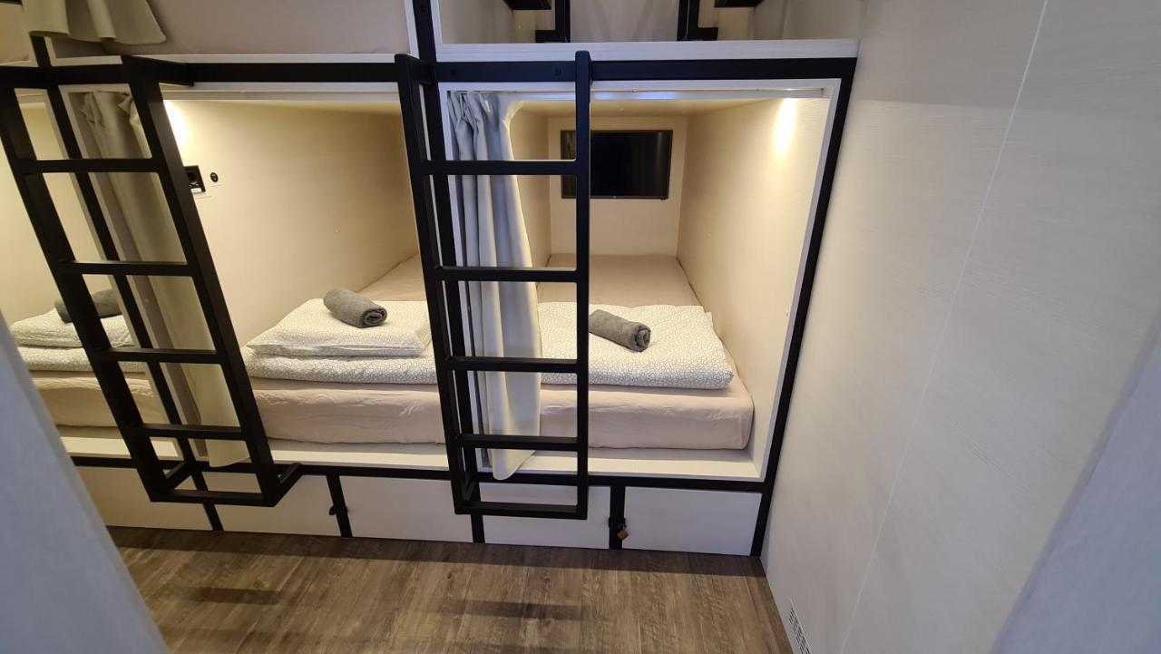 Cabin Hostel Λιουμπλιάνα Εξωτερικό φωτογραφία