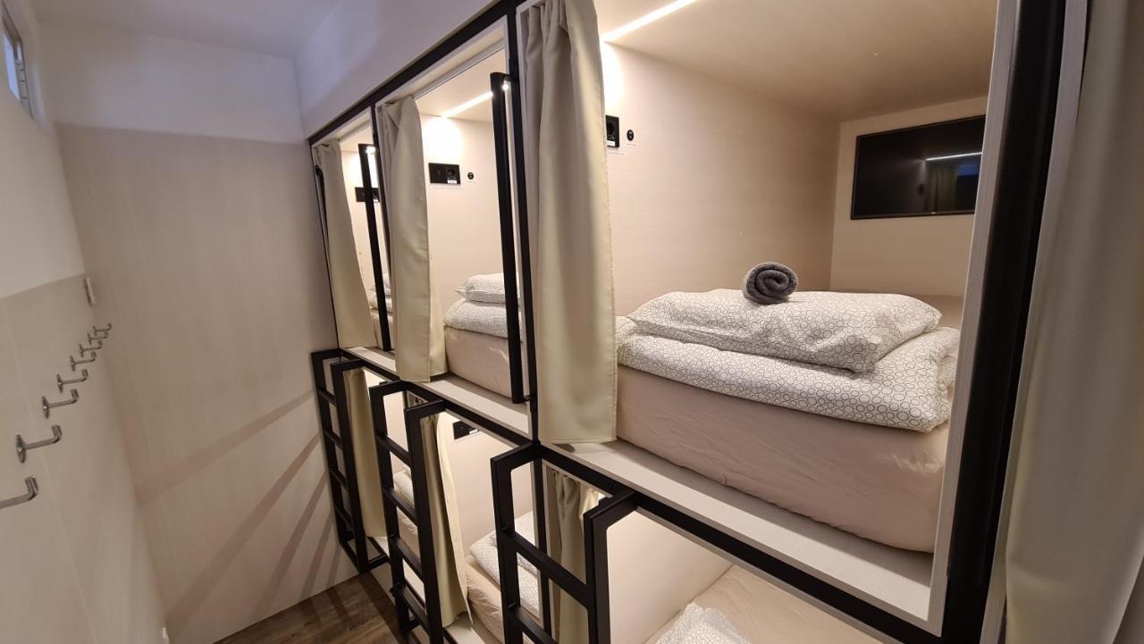 Cabin Hostel Λιουμπλιάνα Εξωτερικό φωτογραφία